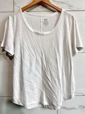 Gap Linen Blend Scoop Neck Tee